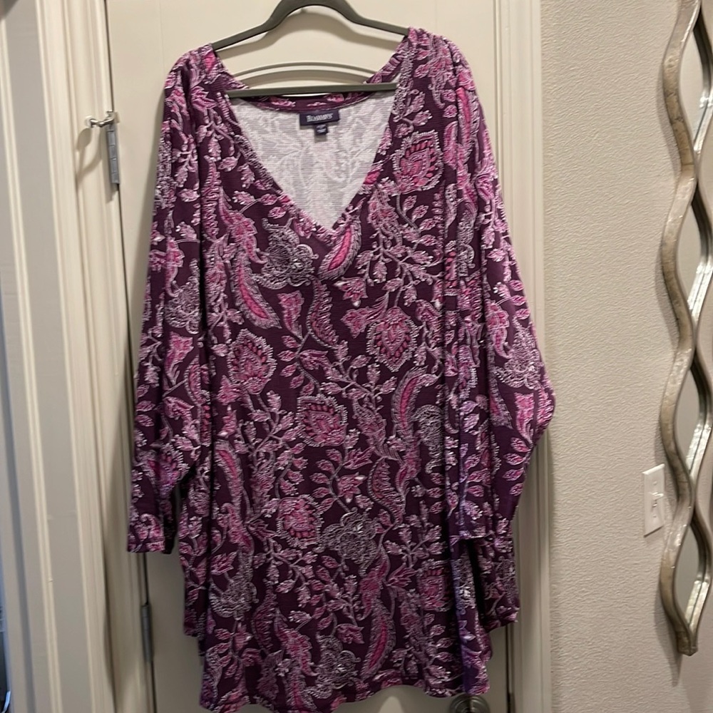 Roaman’s 42/44 6X women’s shirt. Washed never worn